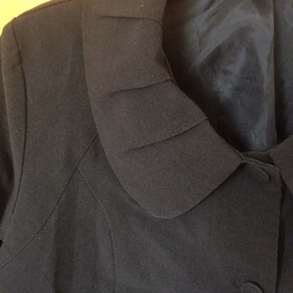 ⭐️ FIT by Xyung. 3/4 sleeves suit. - Picture 3 of 5